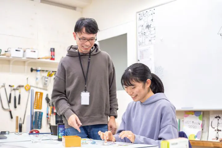 業界プロ講師による直接指導