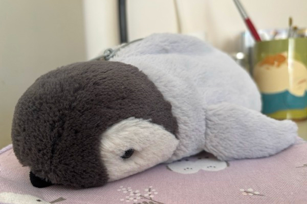 写真:ぬいぐるみ型のペンケース