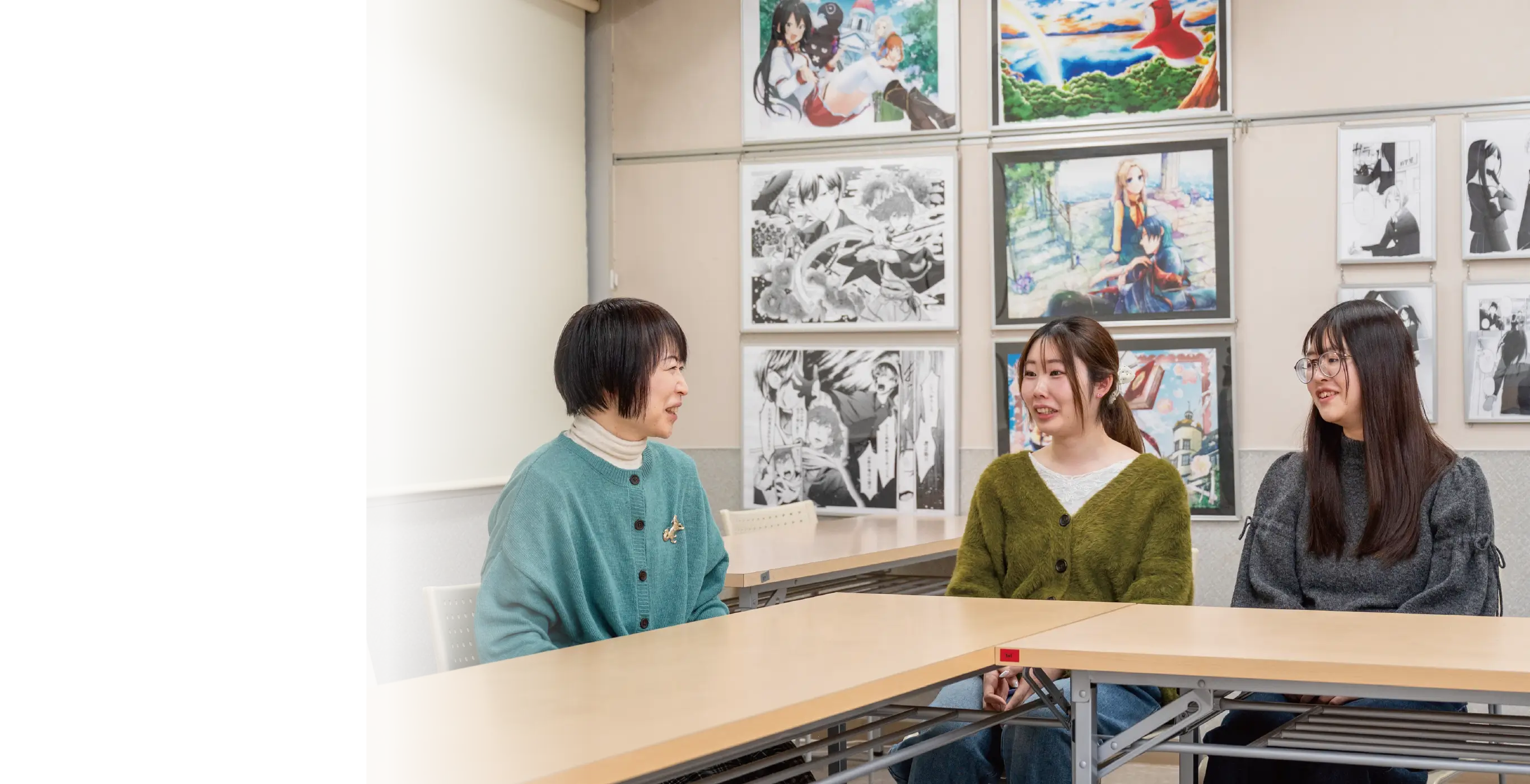 写真：マンガ科 学生対談